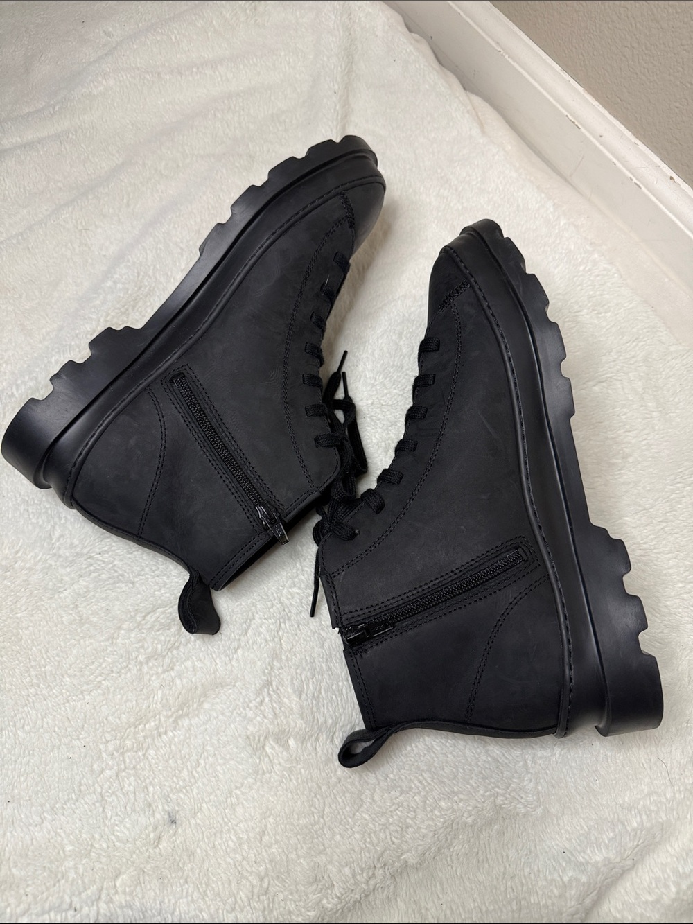 Camper Brutus Black Leather Lace-Up Ankle Boots  - Sz 11/44, NWOB - Picture 10 of 15